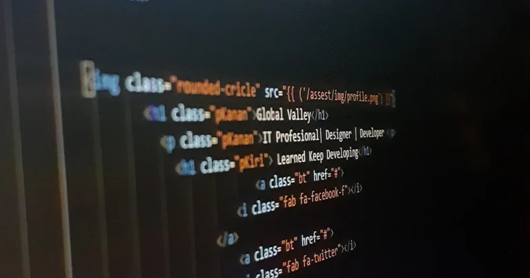 Featured image for 20 Online Tools to Generate Creative Playlist Names in 2025